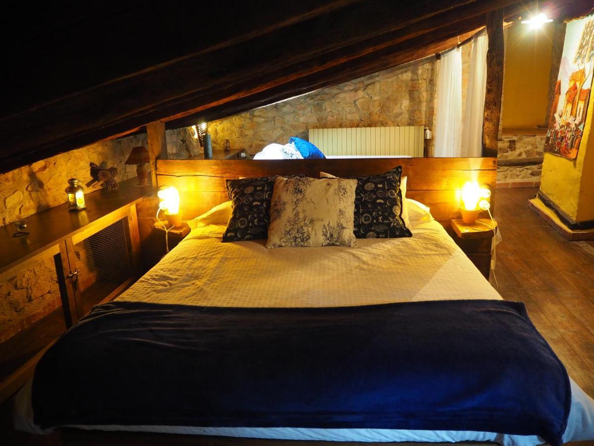 Mas Cal Sastre Guest House ซานต์ ฮิลาริ ซาคาล์ม ภายนอก รูปภาพ