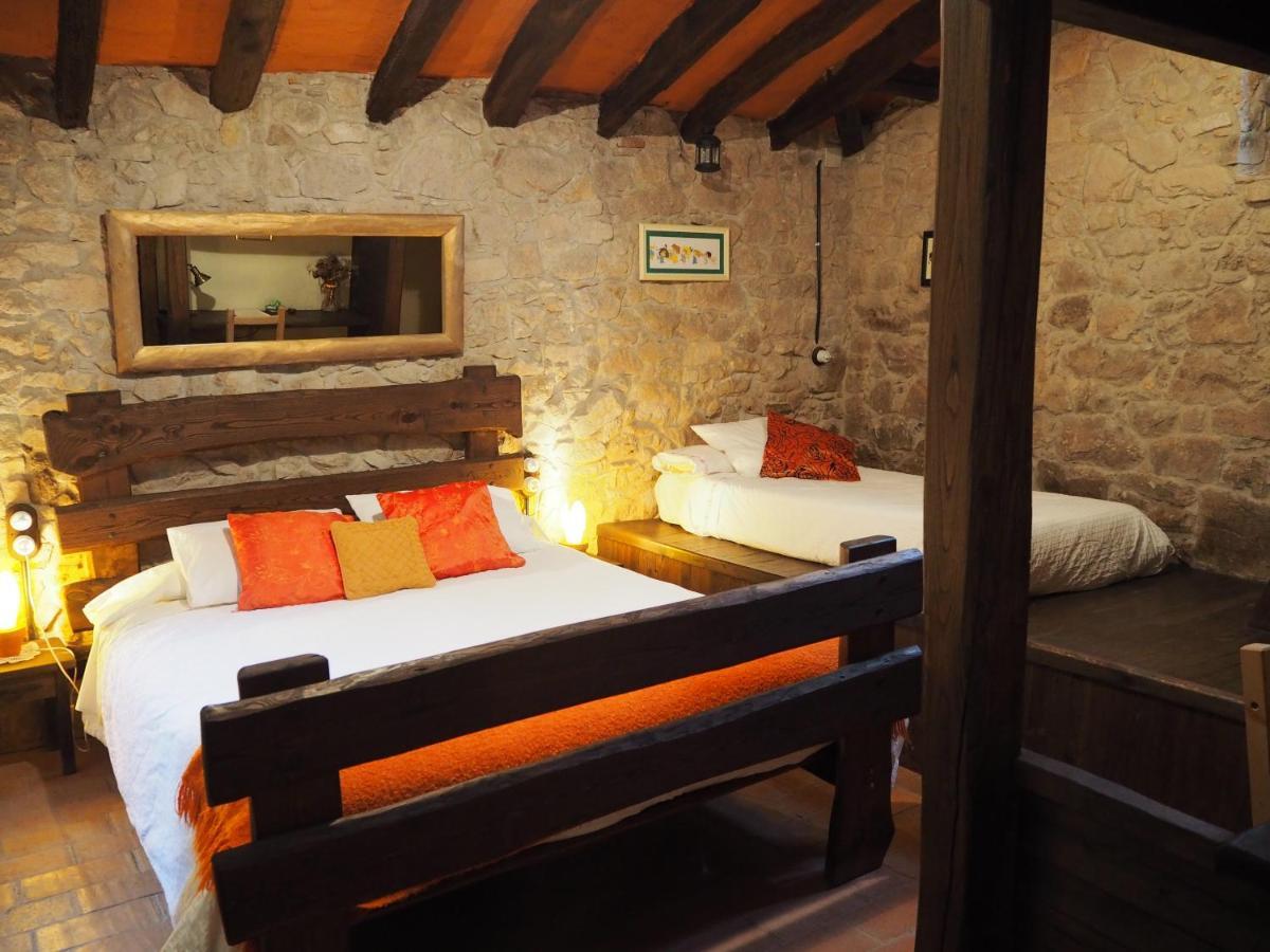 Mas Cal Sastre Guest House ซานต์ ฮิลาริ ซาคาล์ม ภายนอก รูปภาพ