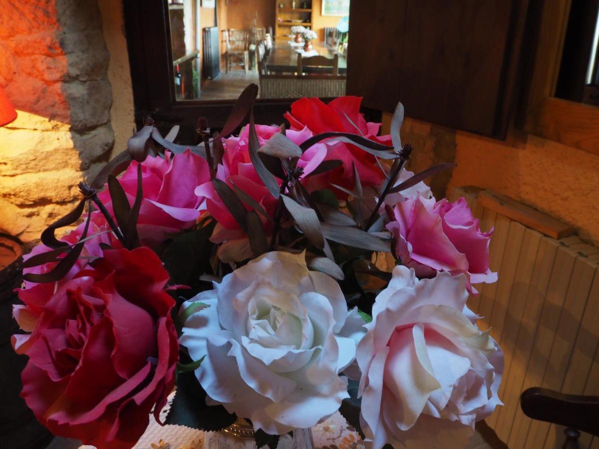 Mas Cal Sastre Guest House ซานต์ ฮิลาริ ซาคาล์ม ภายนอก รูปภาพ