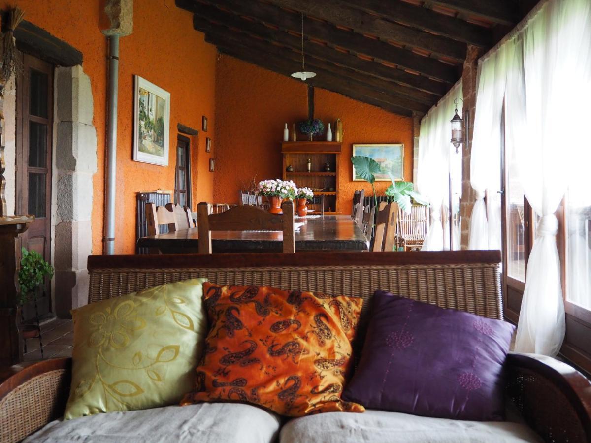 Mas Cal Sastre Guest House ซานต์ ฮิลาริ ซาคาล์ม ภายนอก รูปภาพ